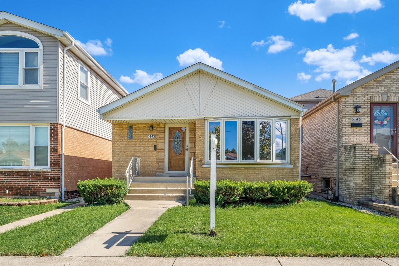 5143 S Rutherford Ave., Chicago, IL 60638