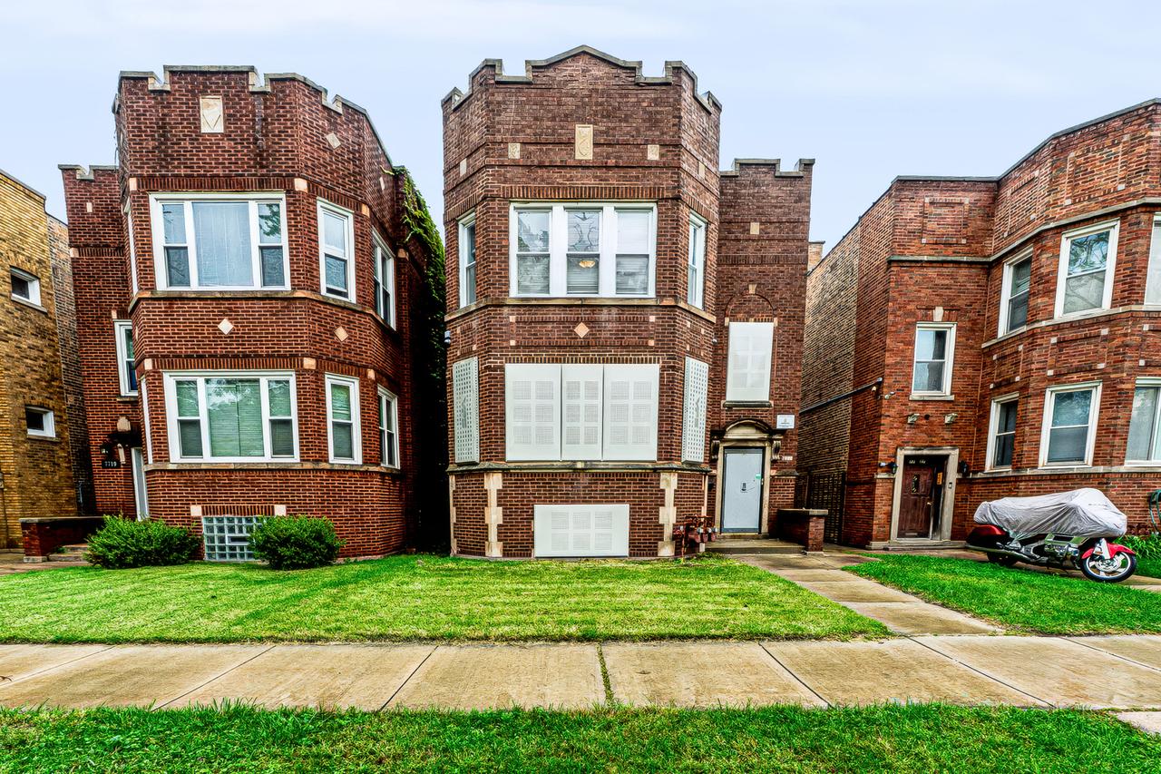 7723 S Constance Ave., Chicago, IL 60649