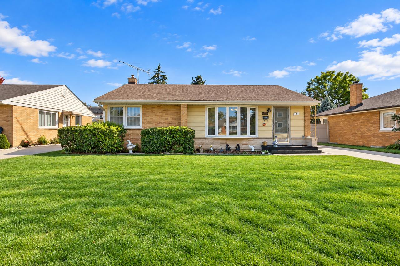 51 N Westgate Rd., Des Plaines, IL 60016