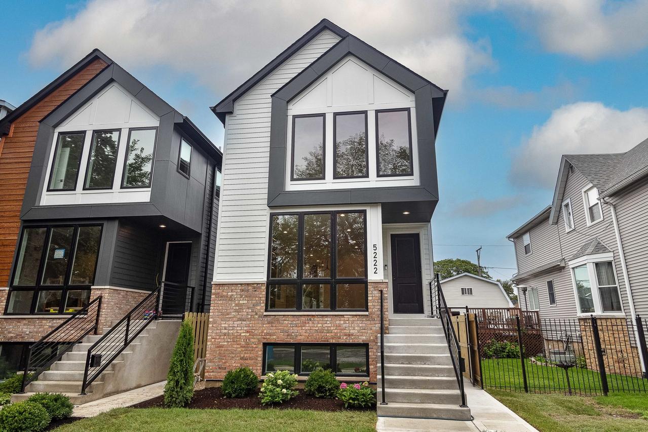 5224 W Winnemac Ave., Chicago, IL 60630