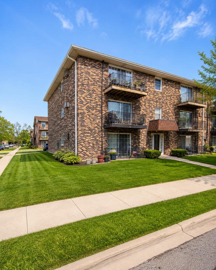 7101 Oconnell Dr. #2C, Chicago Ridge, IL 60415