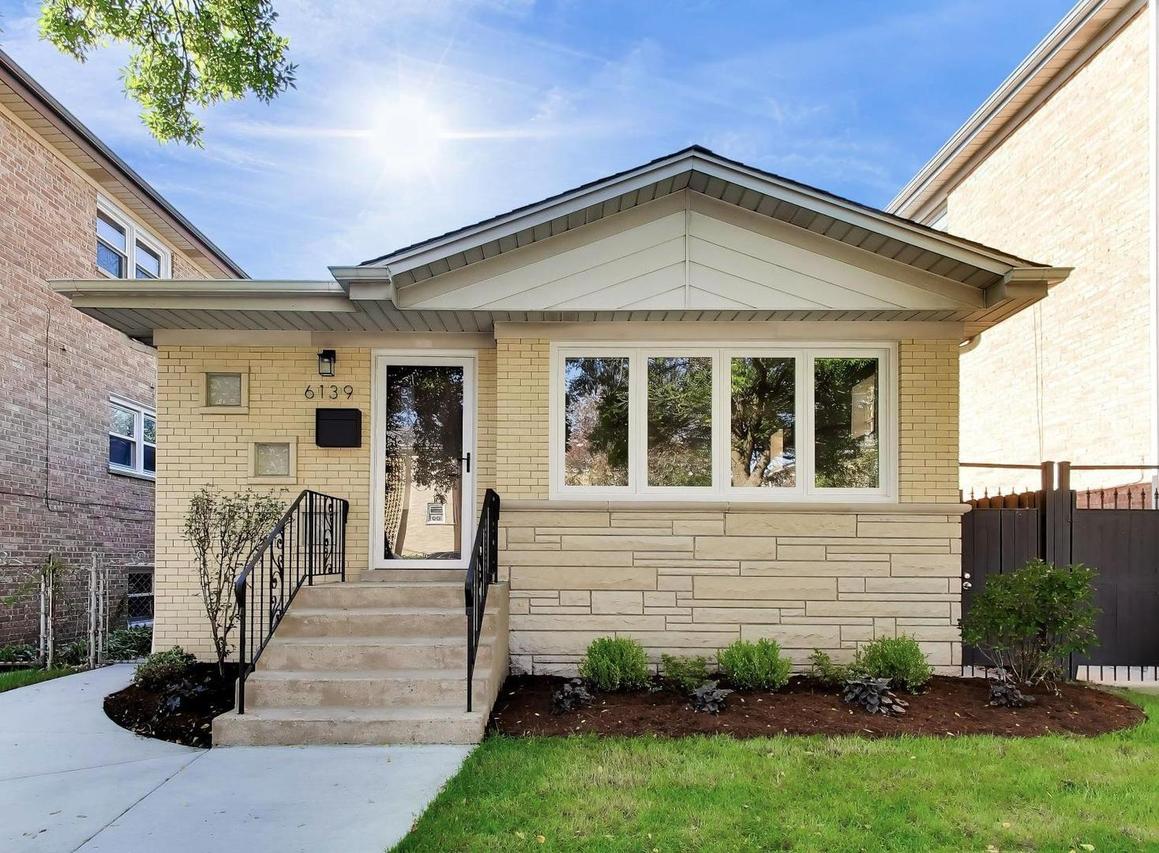 6139 W Montrose Ave., Chicago, IL 60634