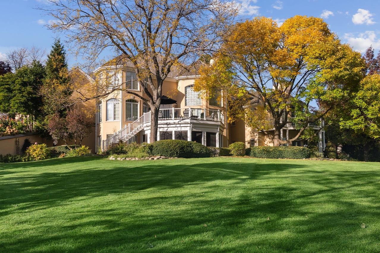 [Address Hidden by Seller], Inverness, IL 60010