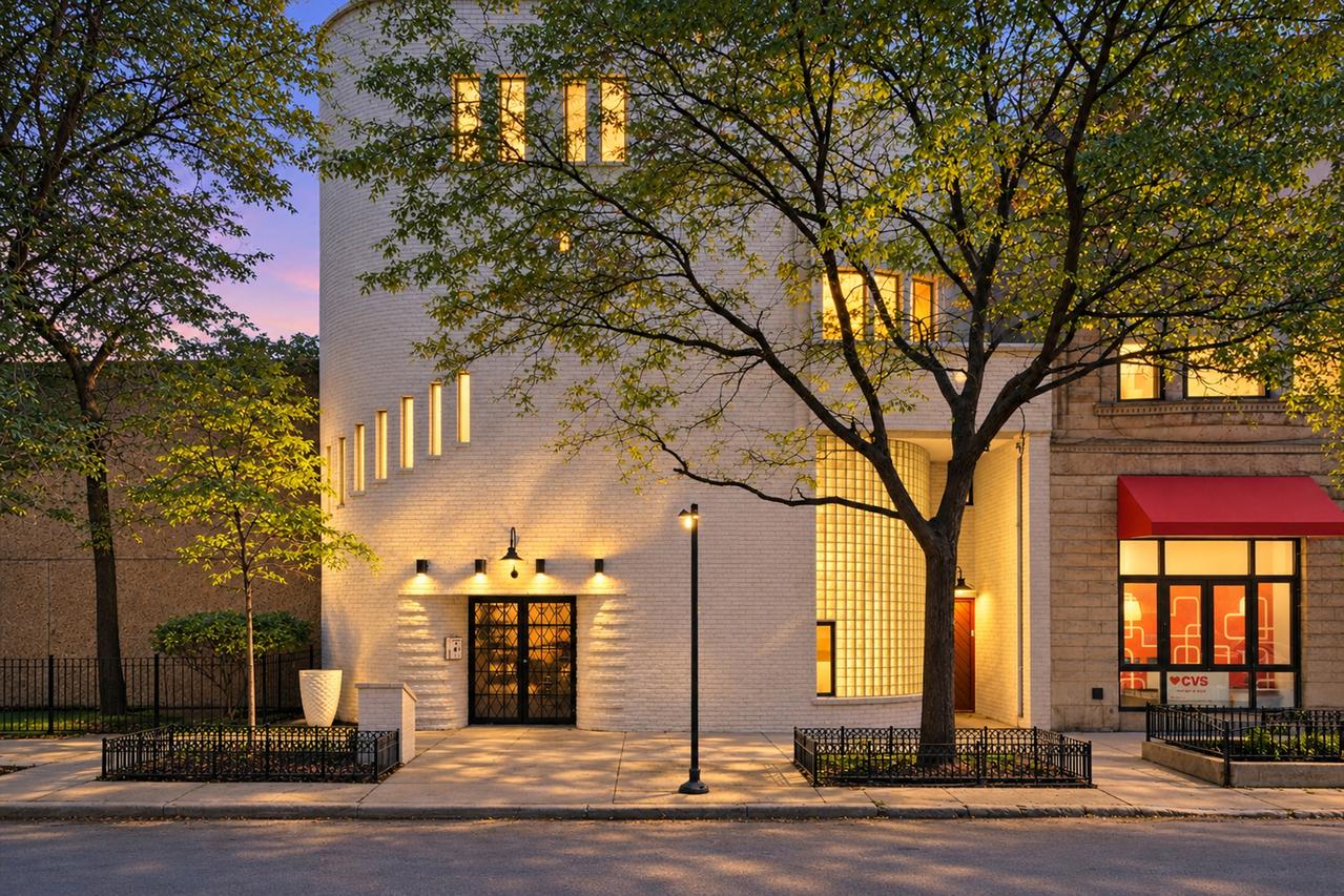 1209 N State Pkwy. #4, Chicago, IL 60610