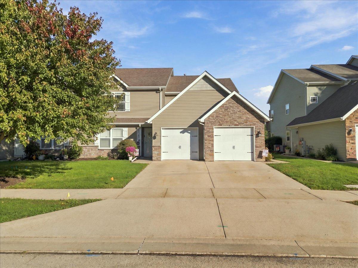 1711 W River St., Dixon, IL 61021