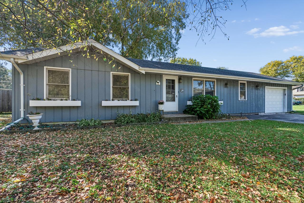 805 East Blvd., Mchenry, IL 60051