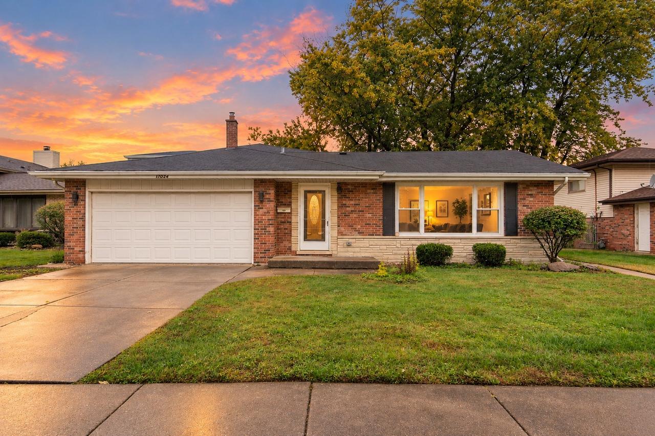 17024 Kimbark Ave., South Holland, IL 60473