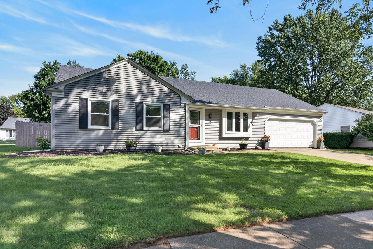 16 Sherwick Rd., Oswego, IL 60543