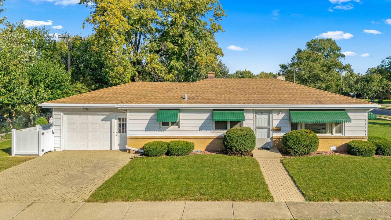 1001 Winthrop Ave., Joliet, IL 60435