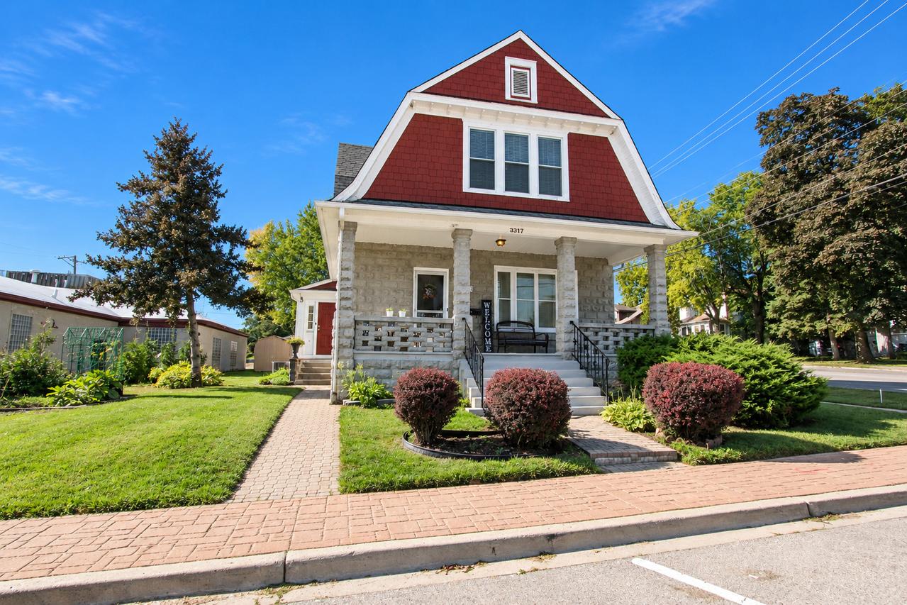3317 Pearl St., Mchenry, IL 60050