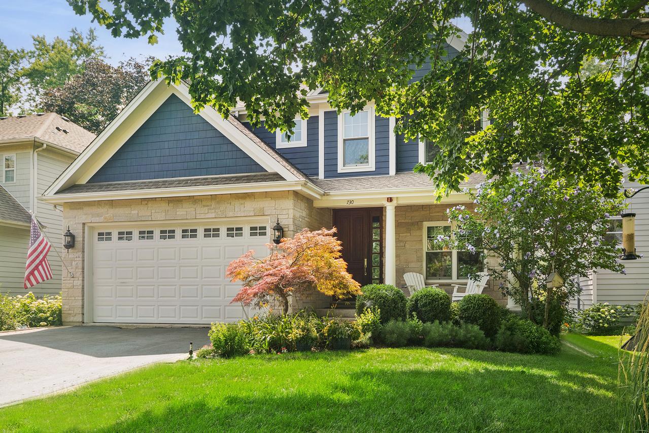 730 Highland Ave., Barrington, IL 60010