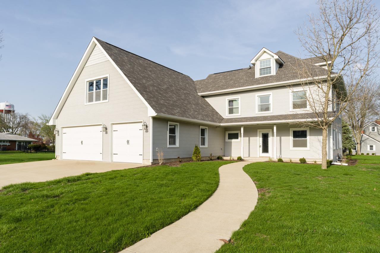 1600 Bucklin St., Lasalle, IL 61301