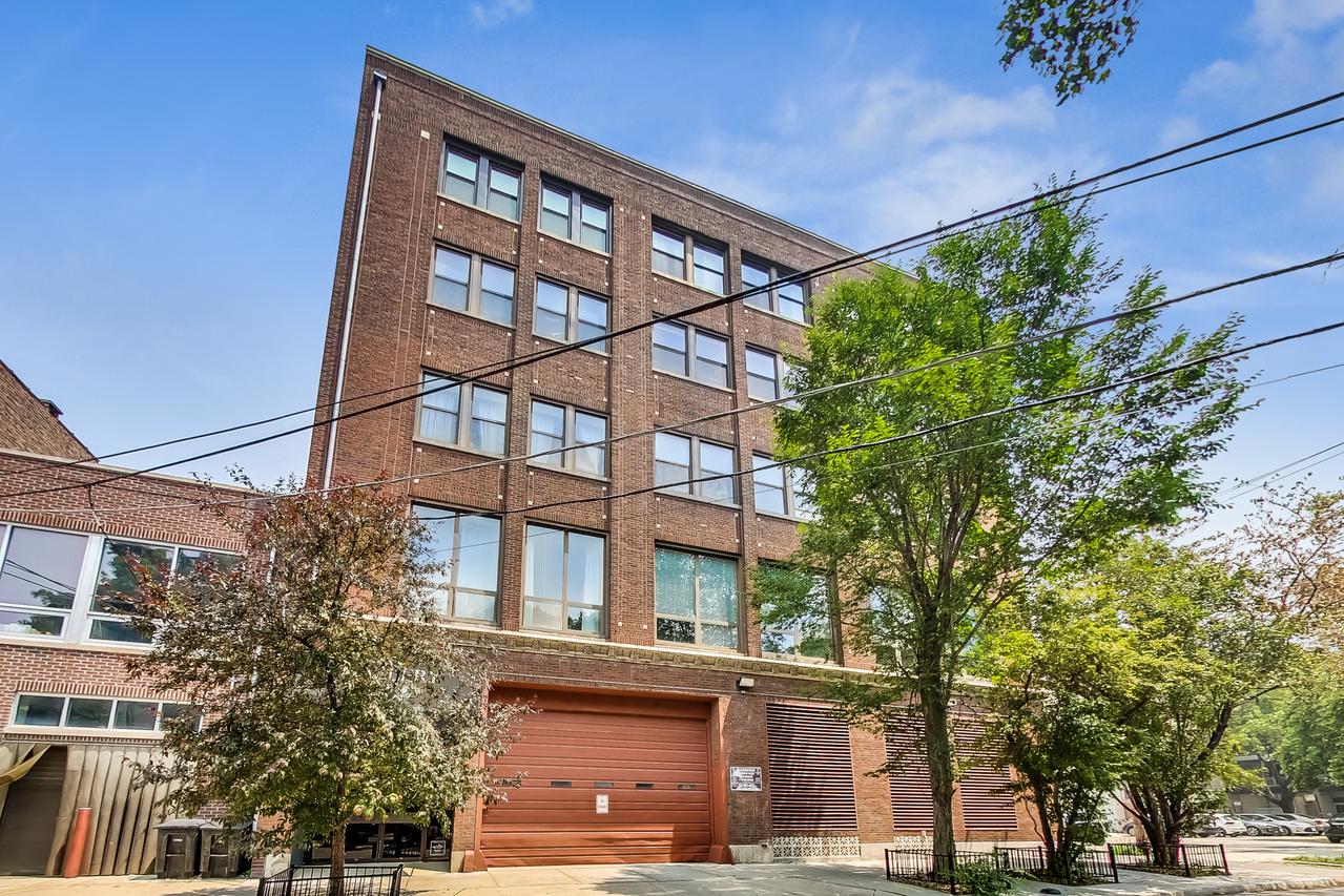 3323 N Paulina St. #4E, Chicago, IL 60657