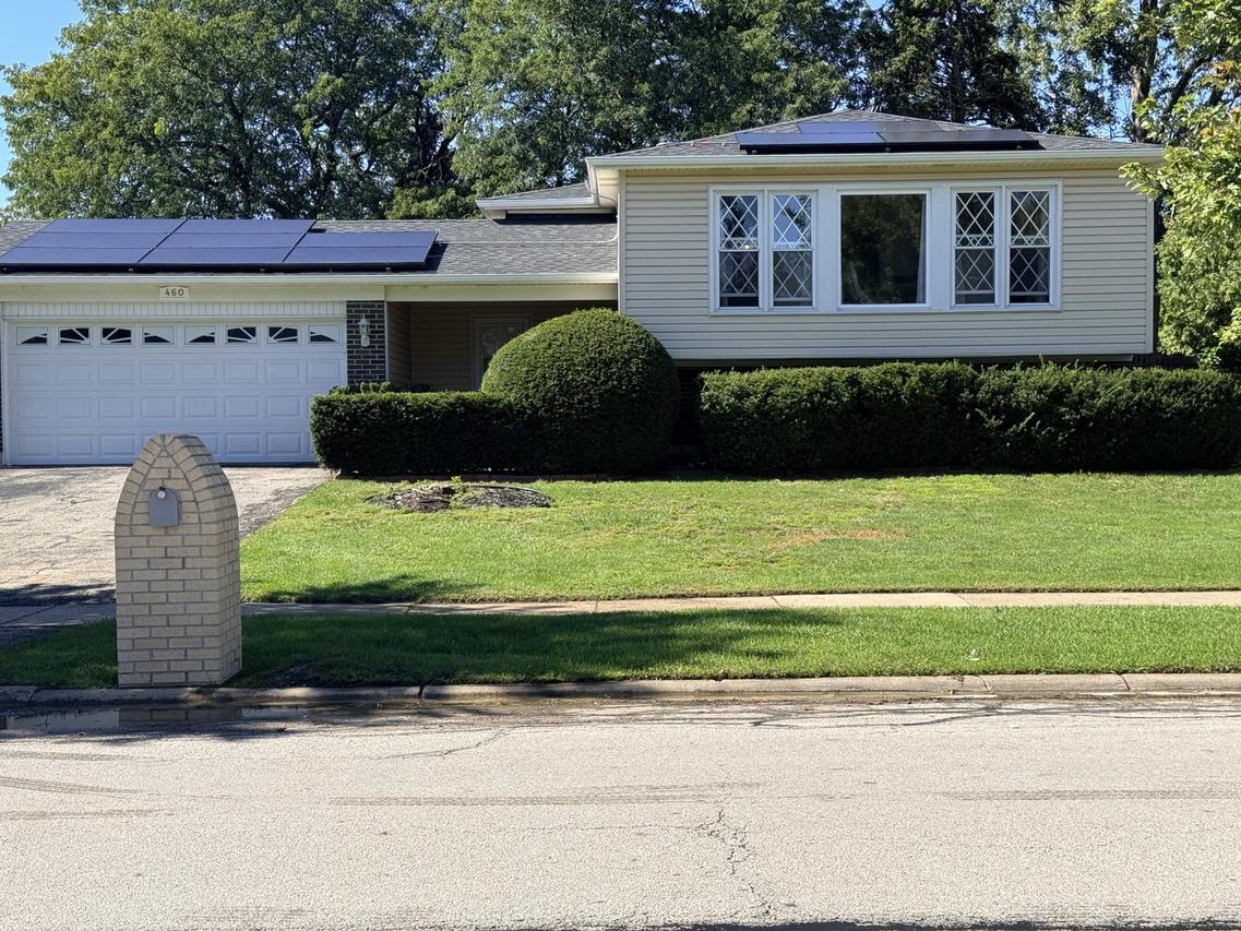460 Falcon Ridge Way, Bolingbrook, IL 60440