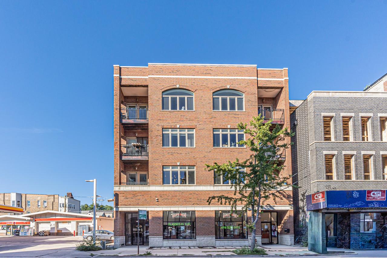 1154 W Diversey Pkwy. #2W, Chicago, IL 60614