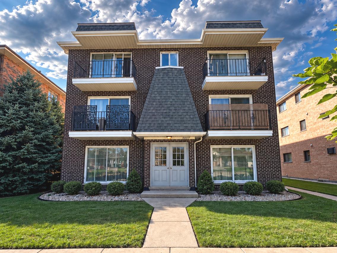 6119 Marshall Ave. #3E, Chicago Ridge, IL 60415