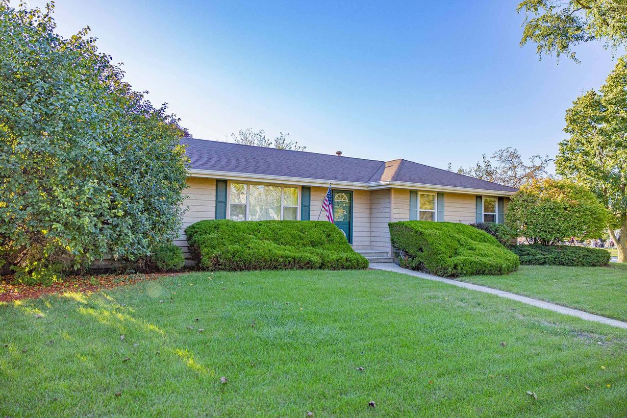 2601 Ruth Fitzgerald Dr., Plainfield, IL 60586