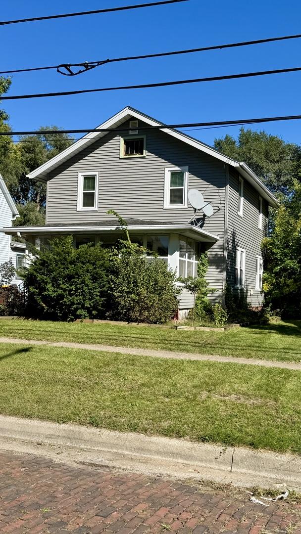 1607 Latham St., Rockford, IL 61103