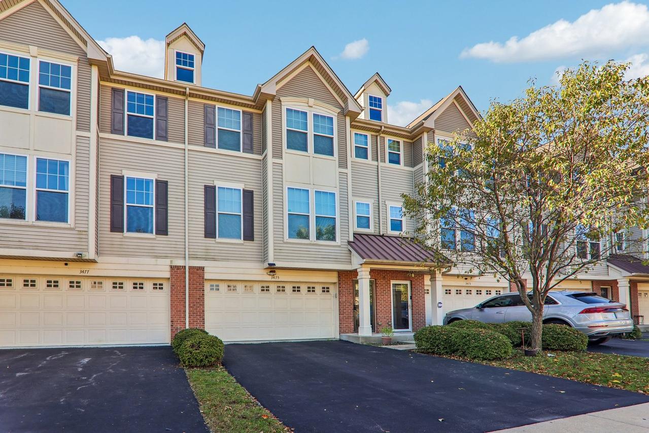 3475 Bradbury Cir., Aurora, IL 60504