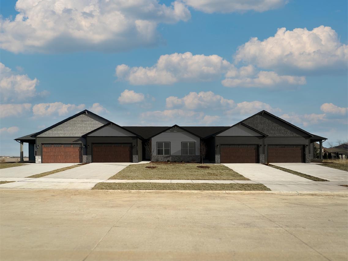 26550 W Orchid Ln. #1, Channahon, IL 60410