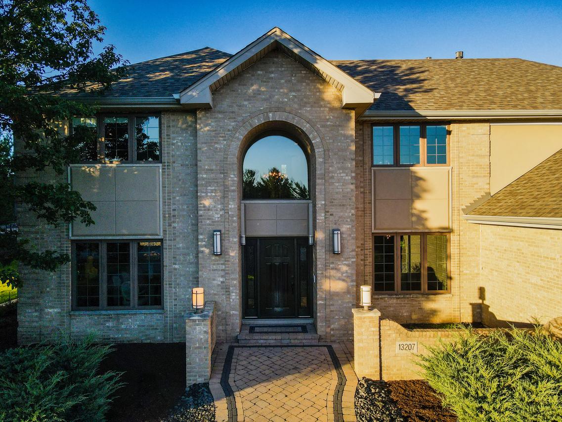 13207 Hunt Master Ln., Lemont, IL 60439