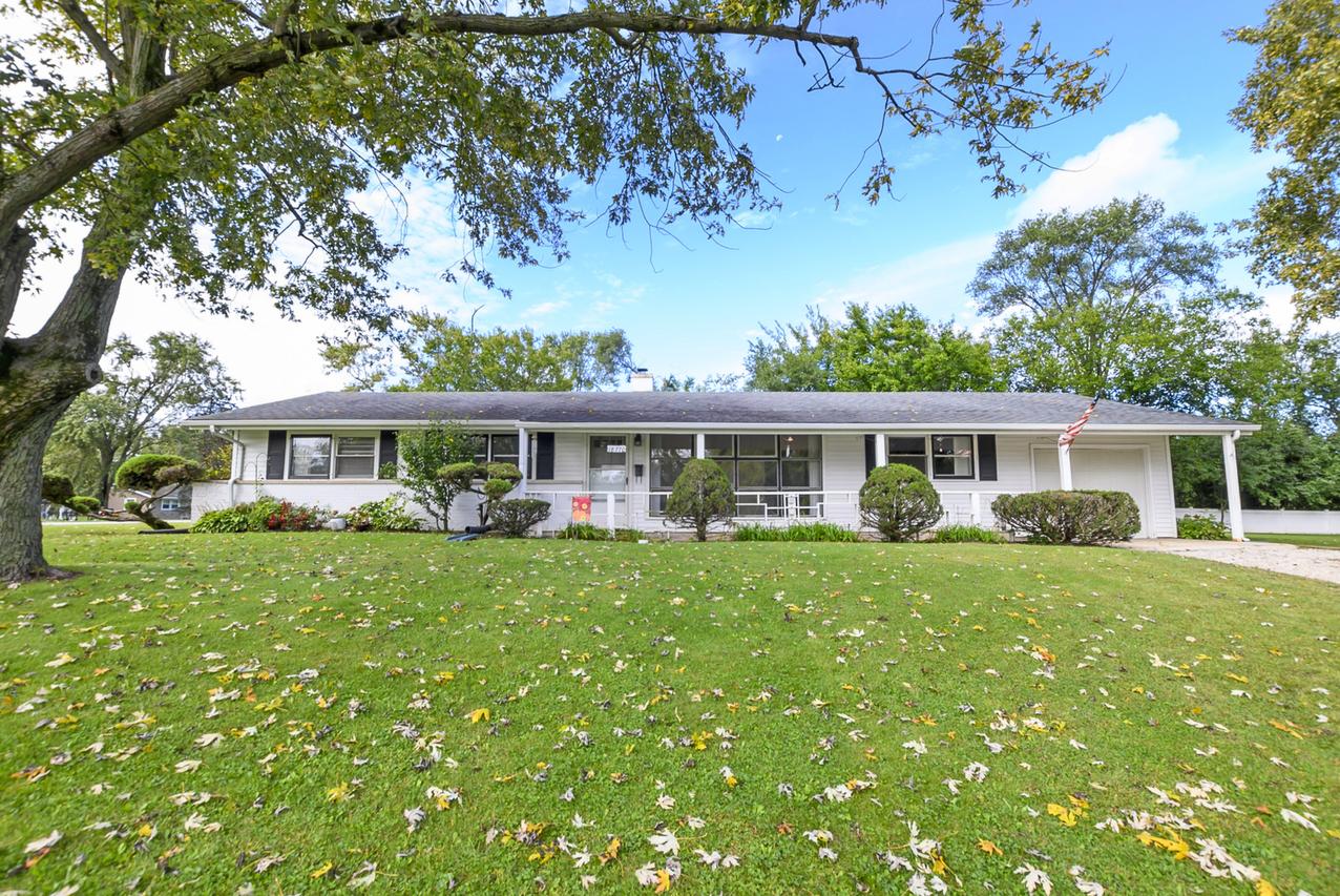 18770 Baker Ave., Country Club Hills, IL 60478