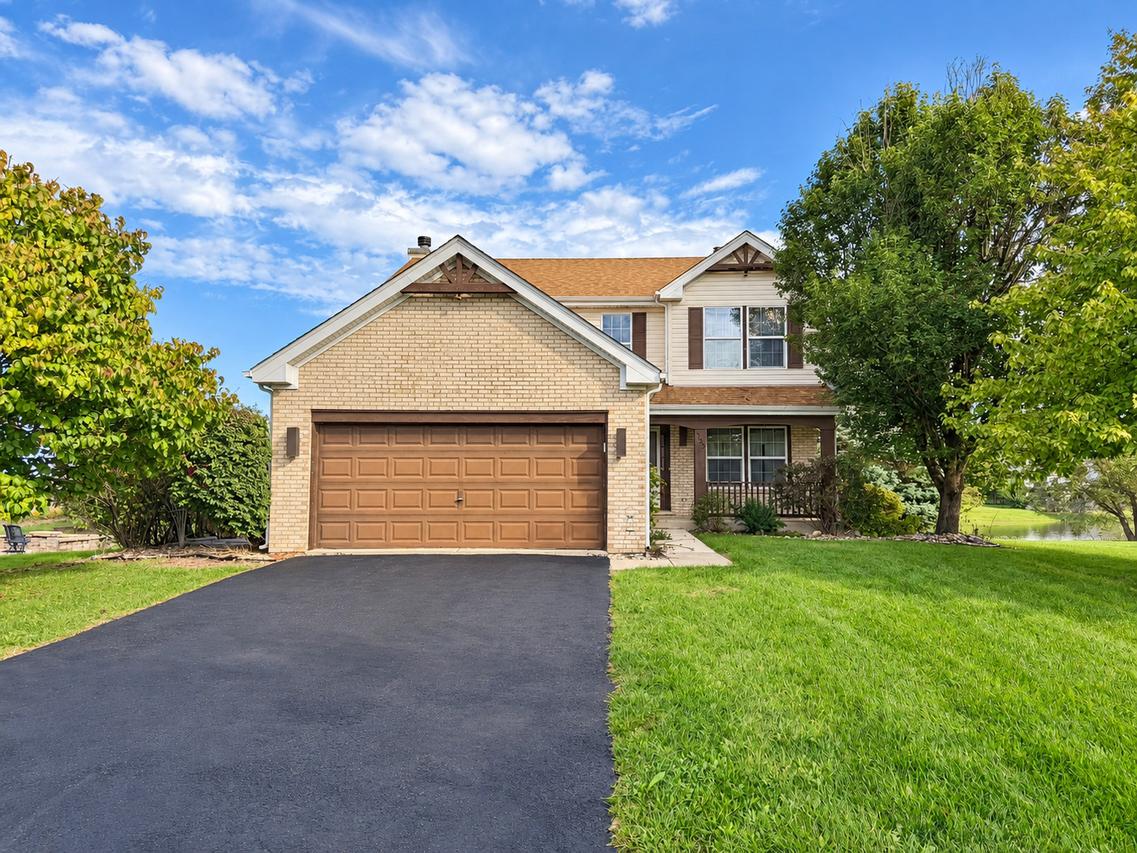 533 Treasure Dr., Oswego, IL 60543