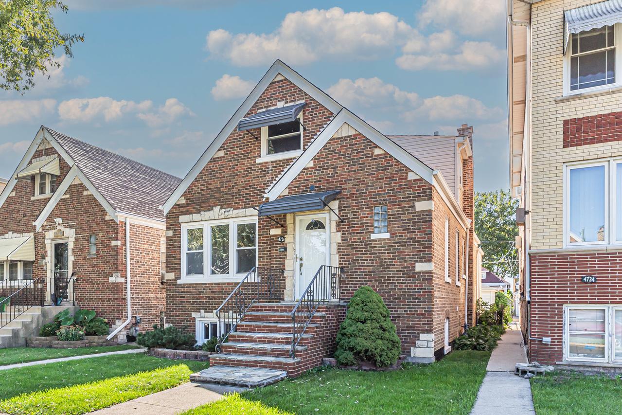 4736 S Kildare Ave., Chicago, IL 60632