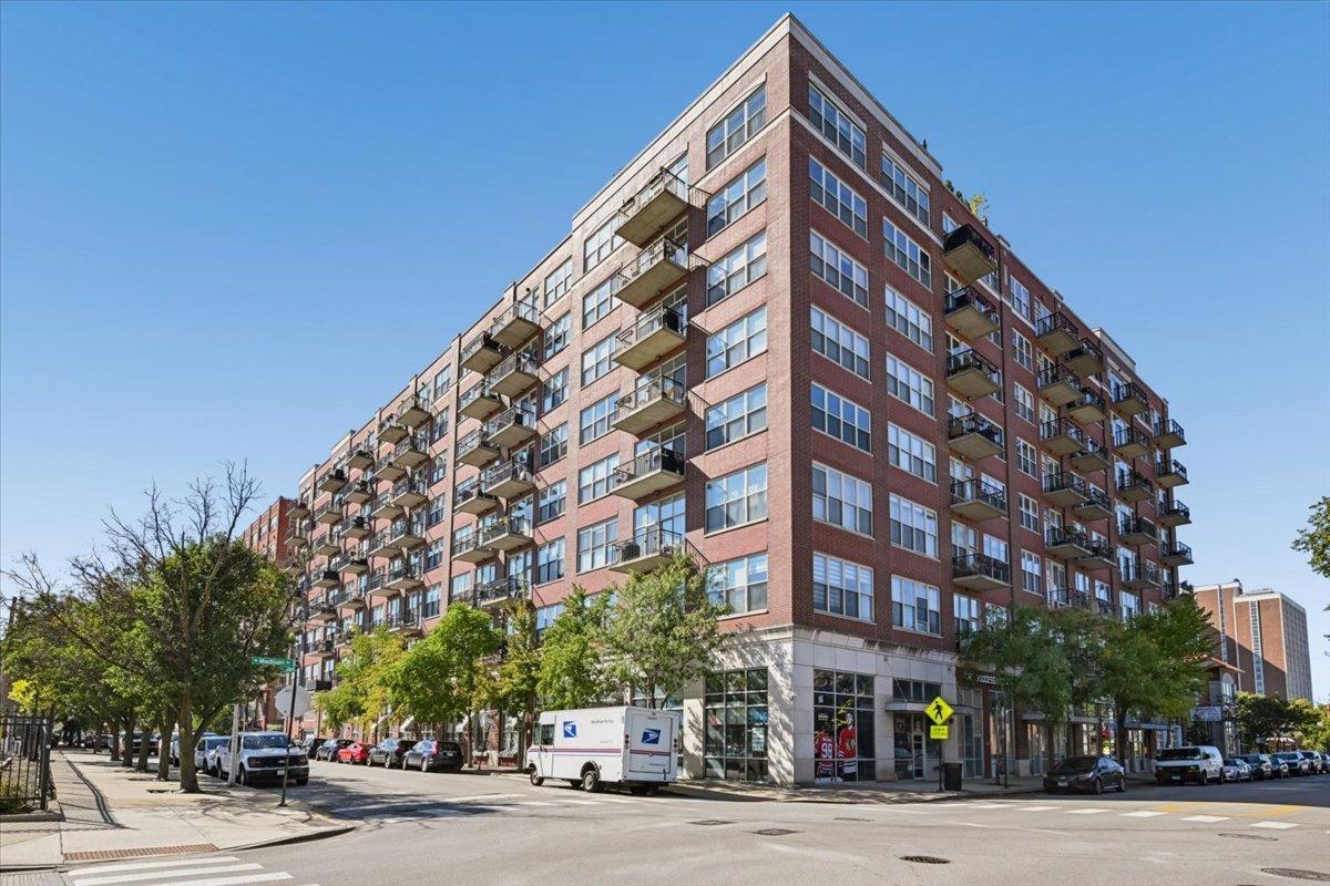 6 S Laflin St. #304, Chicago, IL 60607