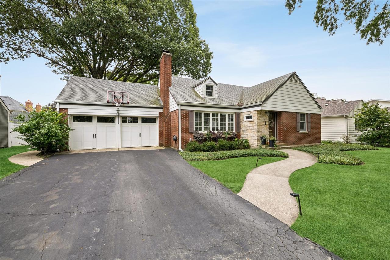5131 Fair Elms Ave., Western Springs, IL 60558