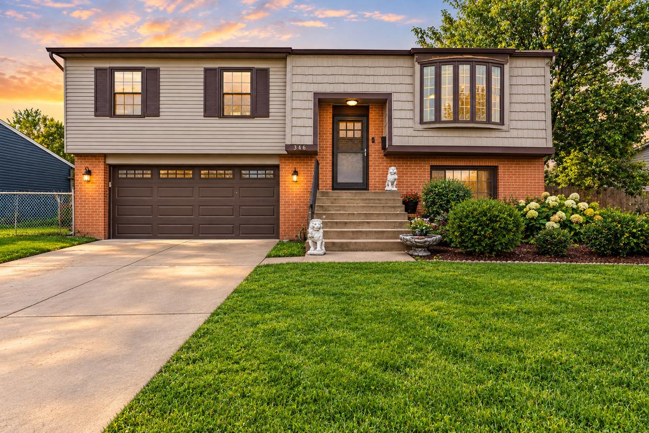 346 Eaton Ave., Romeoville, IL 60446