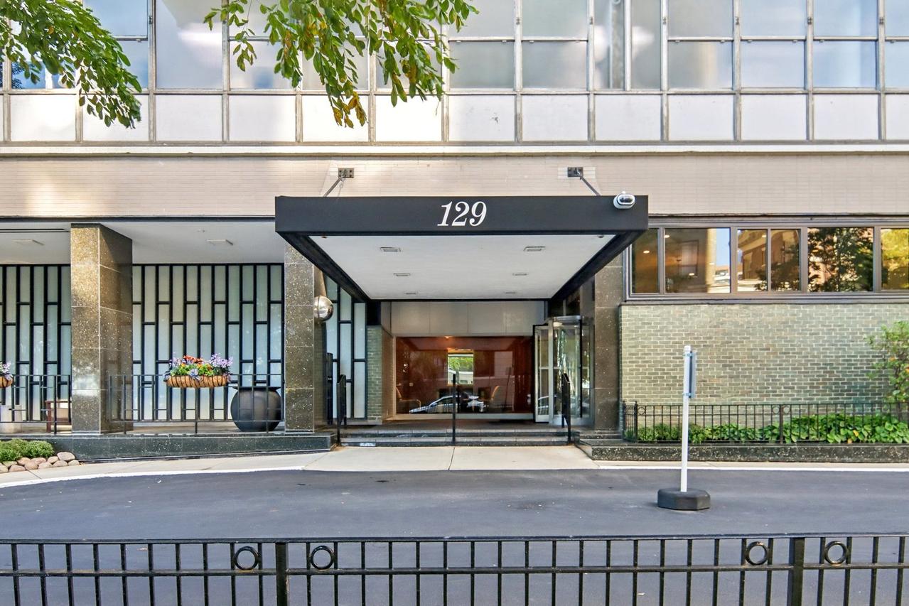 1000 N Lake Shore Dr. #1604, Chicago, IL 60611