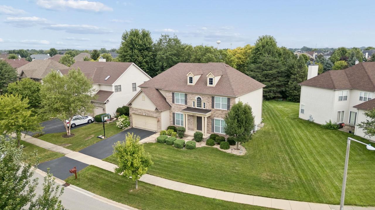 12237 Winterberry Ln., Plainfield, IL 60585