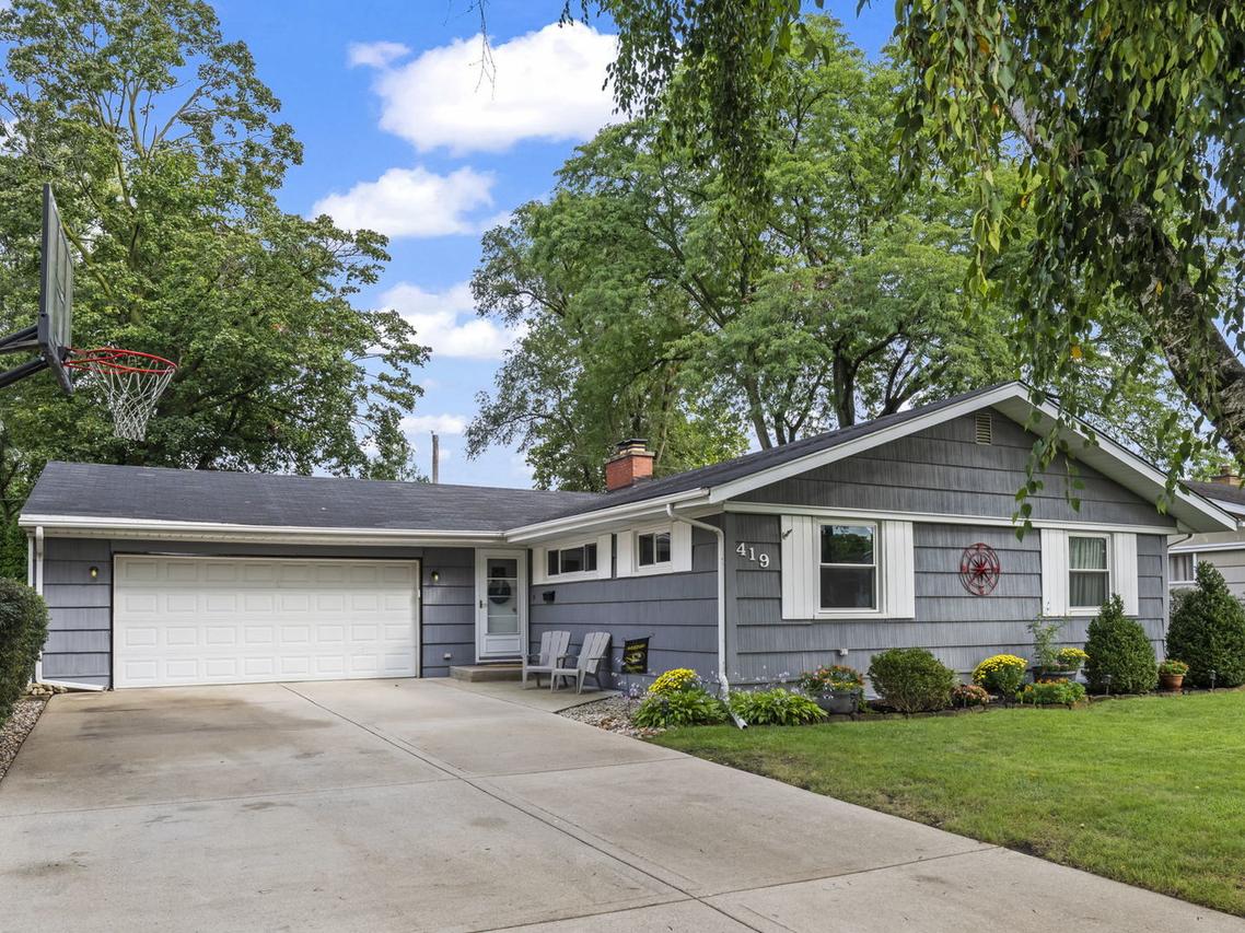 419 S Phelps Ave., Arlington Heights, IL 60004