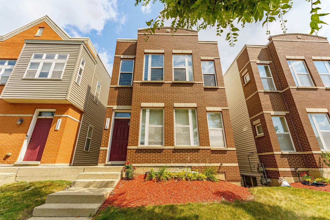 5218 W Galewood Ave. #A, Chicago, IL 60639