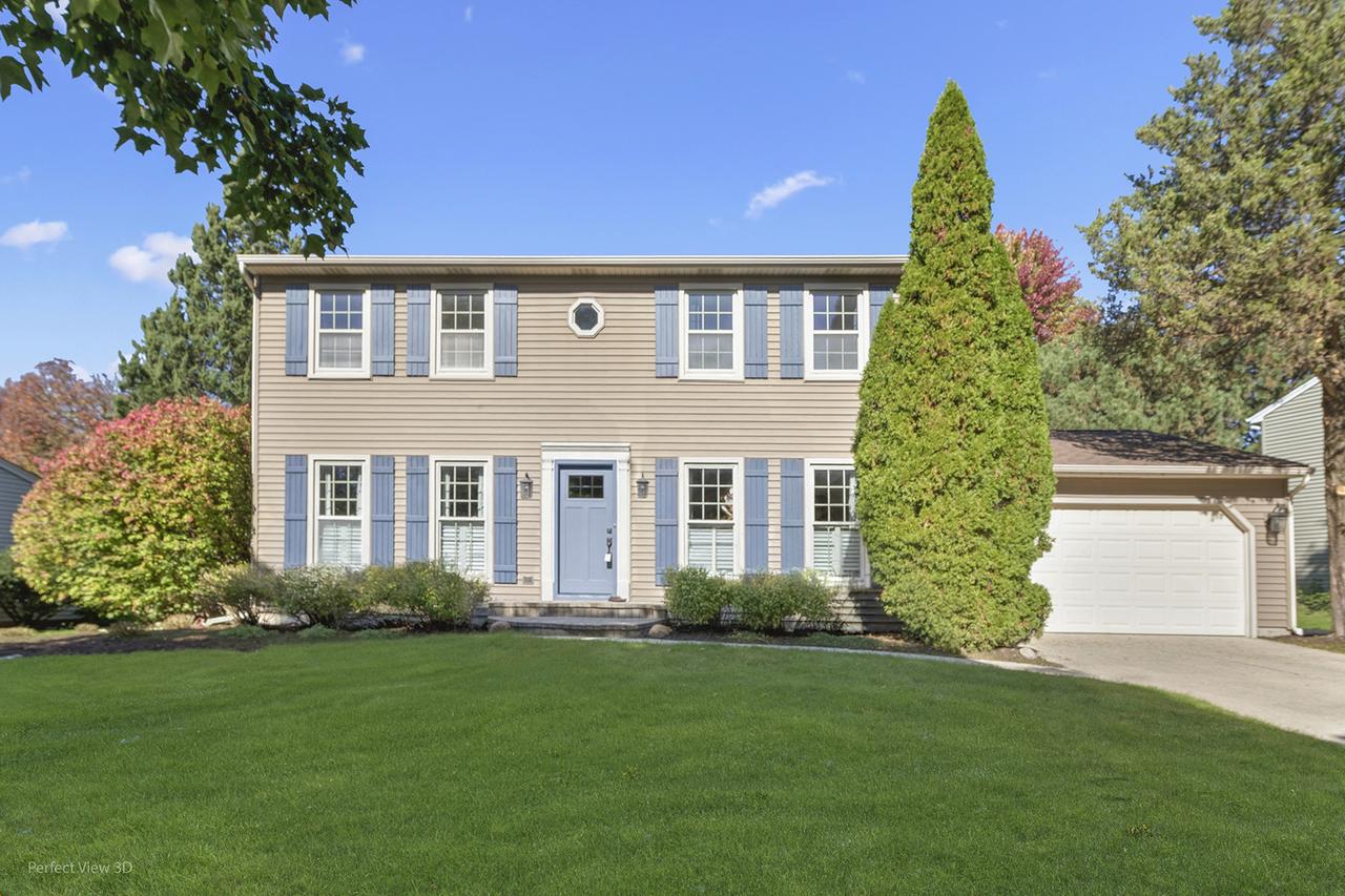 945 E Benton Ave., Naperville, IL 60540