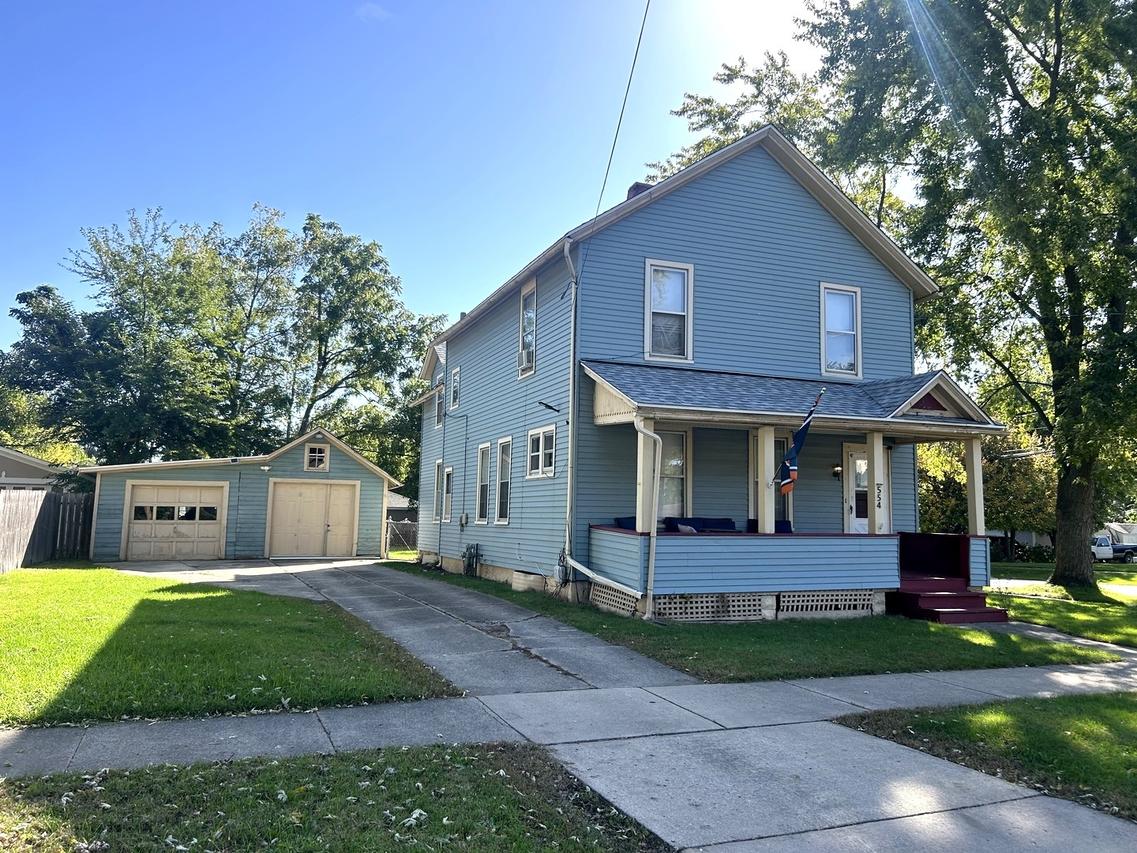 554 Bangs St., Aurora, IL 60505