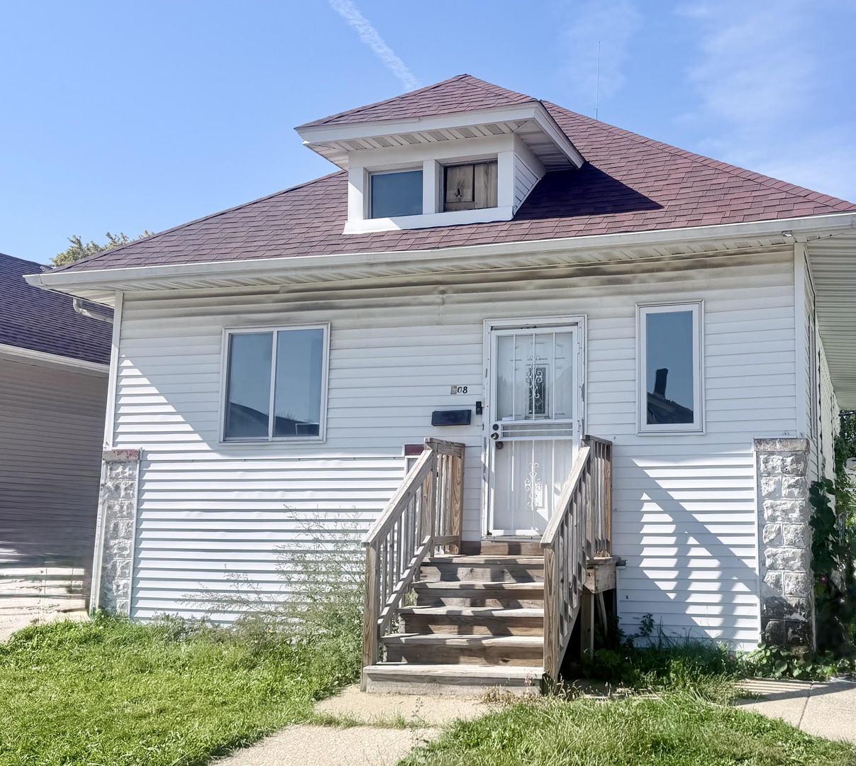 608 S 9th Ave., Maywood, IL 60153
