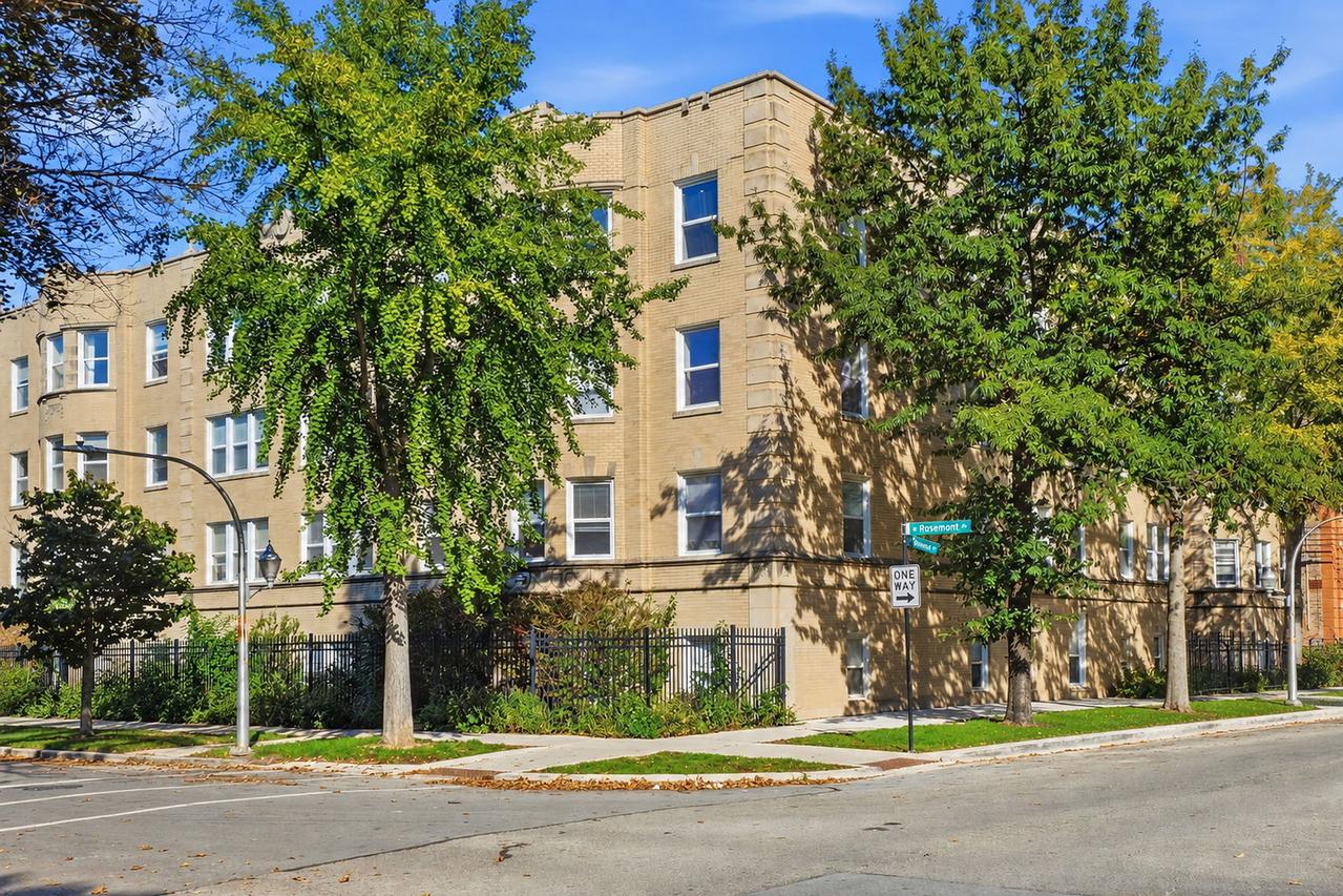 6305 N Claremont Ave. #1, Chicago, IL 60659