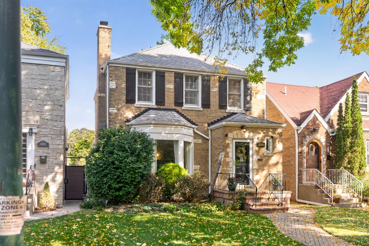 4842 W Balmoral Ave., Chicago, IL 60630