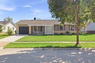 New Homes with Master Bedrooms on the 1st Floor That Attend Salt Creek Elementary School: October 3rd to October 9th