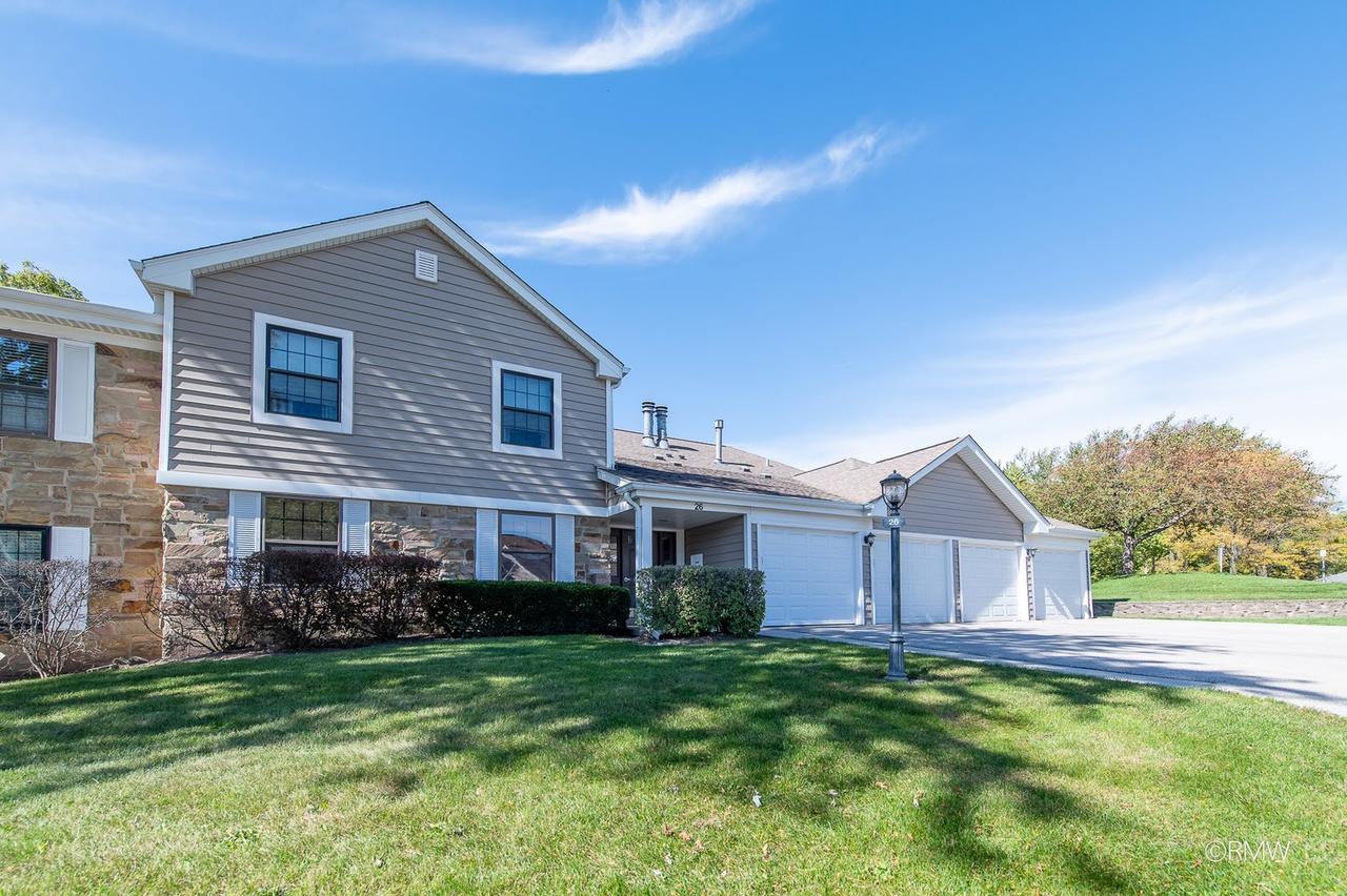 26 Stanton Ct. #D-1, Schaumburg, IL 60193