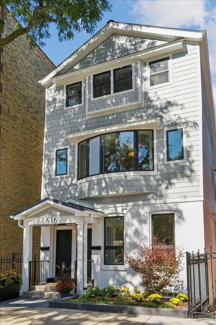 616 W Willow St., Chicago, IL 60614
