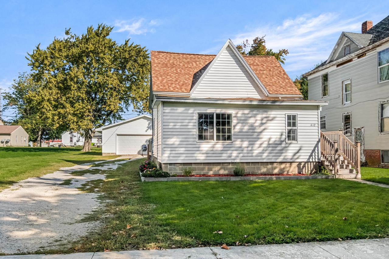 412 E Elm St., Chatsworth, IL 60921