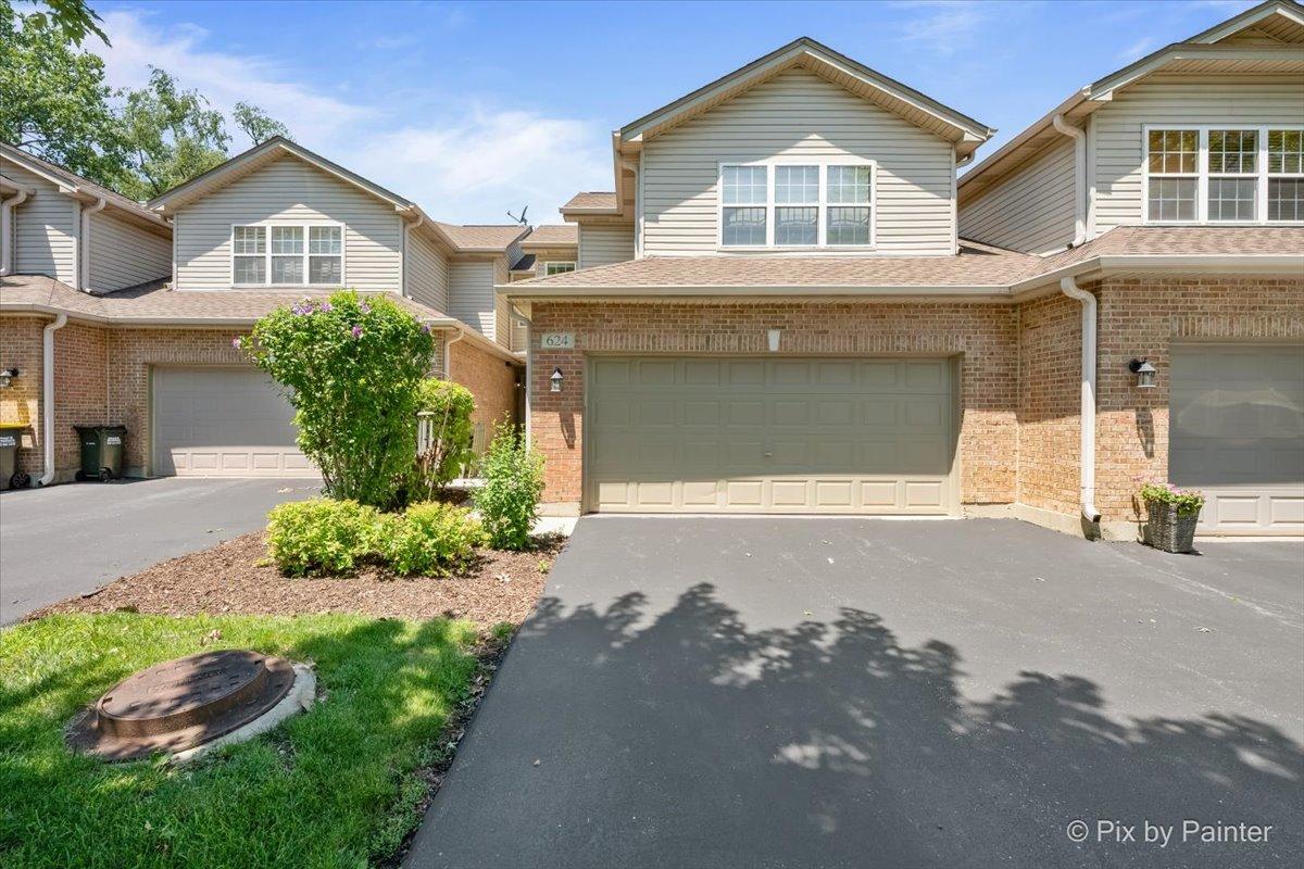 [Address Hidden by Seller], Roselle, IL 60172