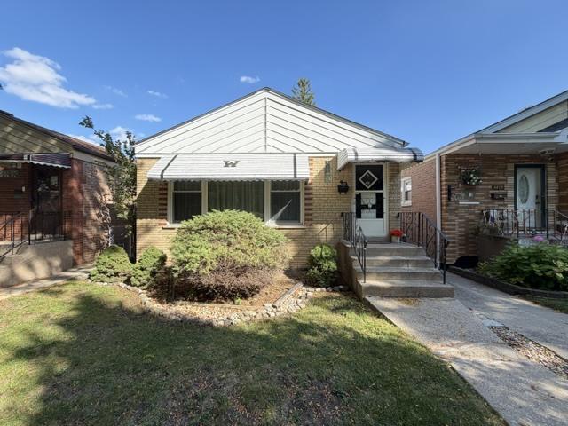 4821 S Leamington Ave., Chicago, IL 60638