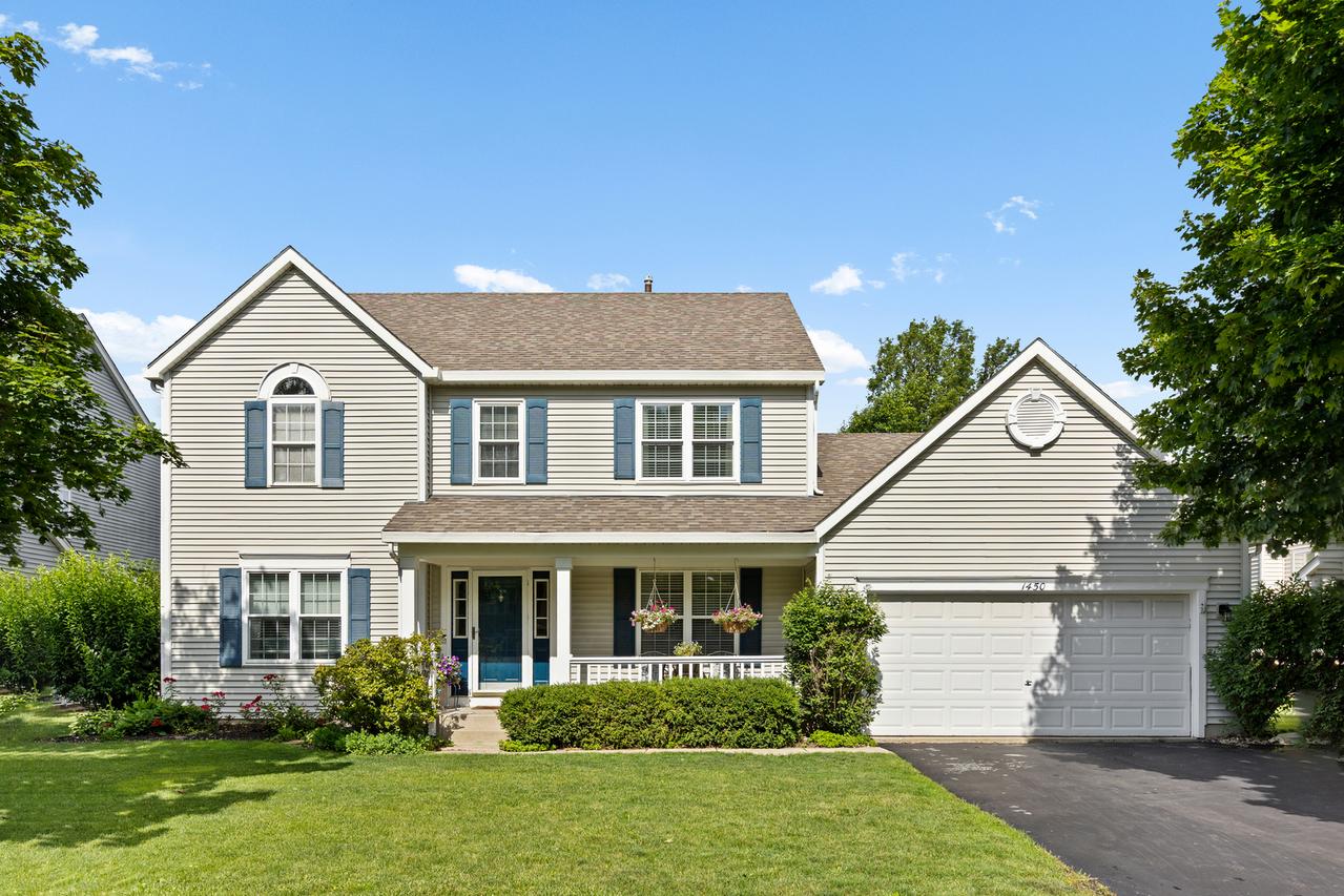1450 Ashwood Dr., Elgin, IL 60123
