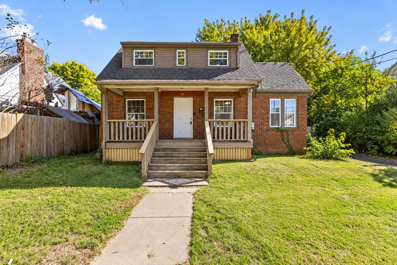 617 Bohm Ave., Rockford, IL 61107