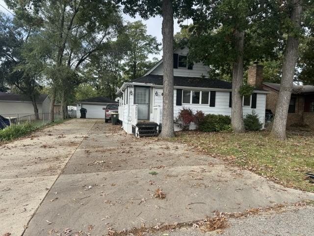 35670 N Laurel Ave., Ingleside, IL 60041