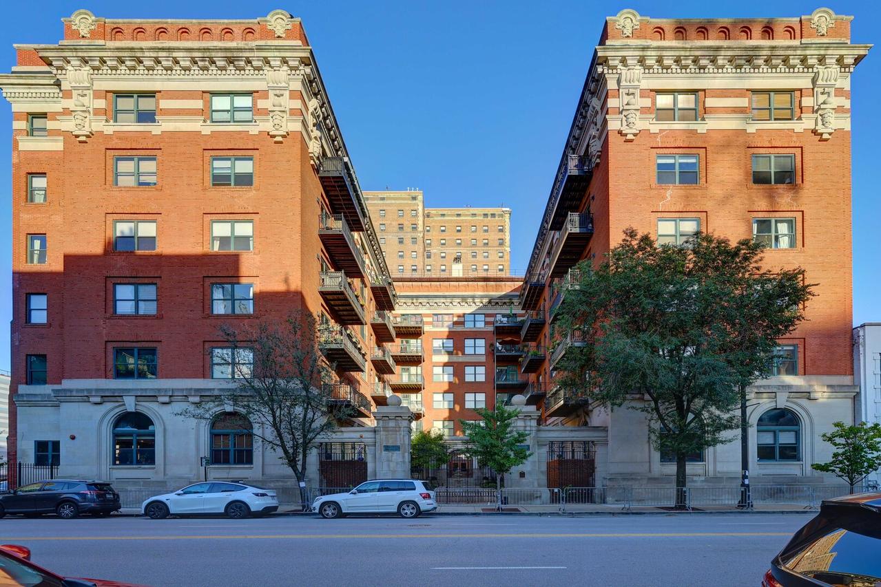 1439 S Michigan Ave. #212, Chicago, IL 60605